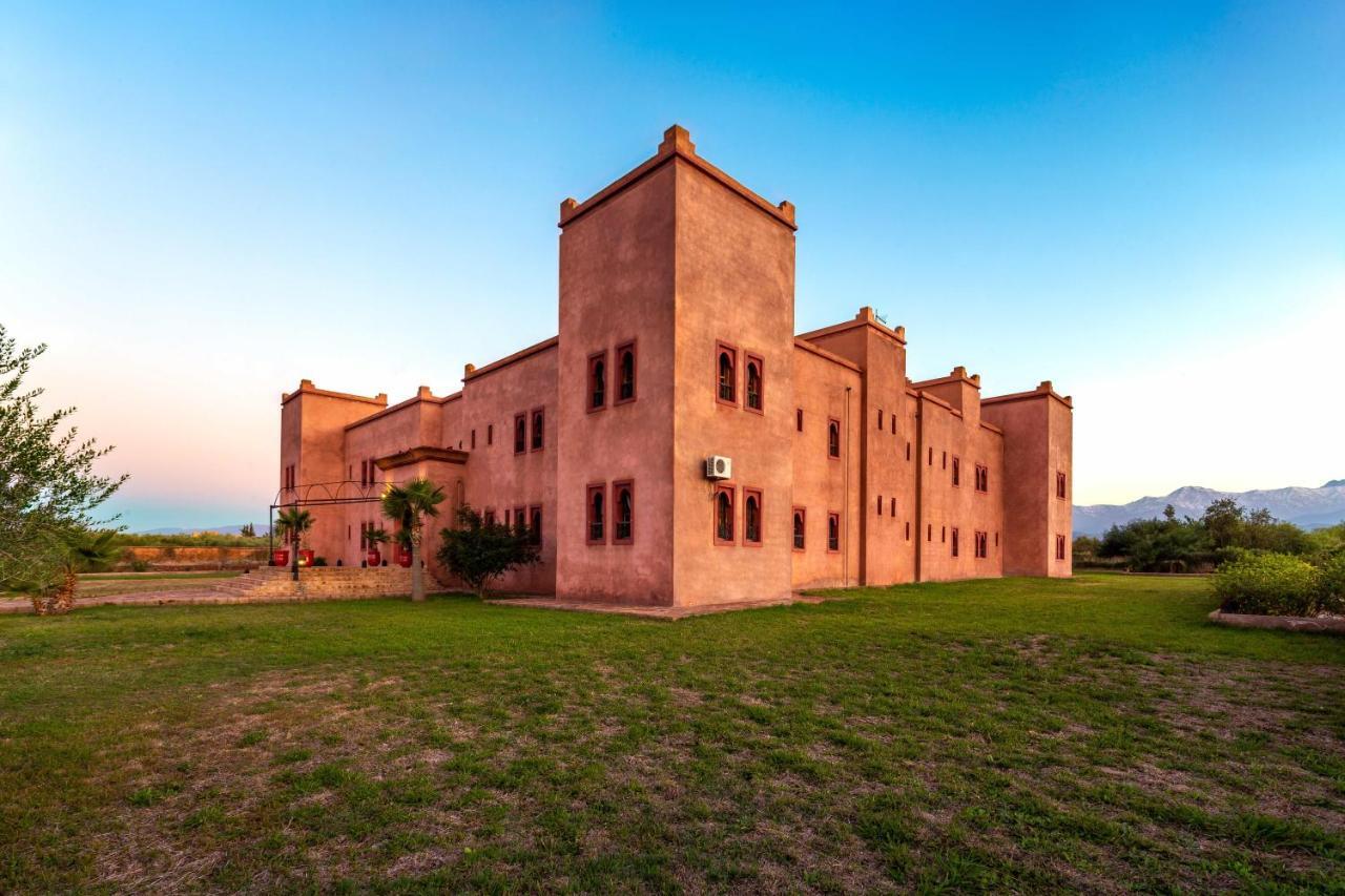 Kasbah Caracalla Bed & Breakfast Aït Zat Екстериор снимка