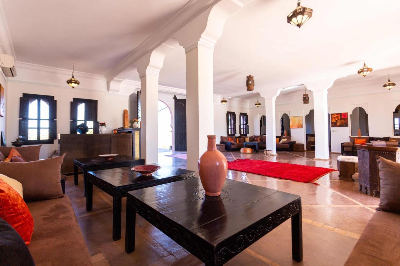 Kasbah Caracalla Bed & Breakfast Aït Zat Екстериор снимка