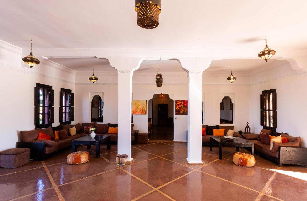 Kasbah Caracalla Bed & Breakfast Aït Zat Екстериор снимка